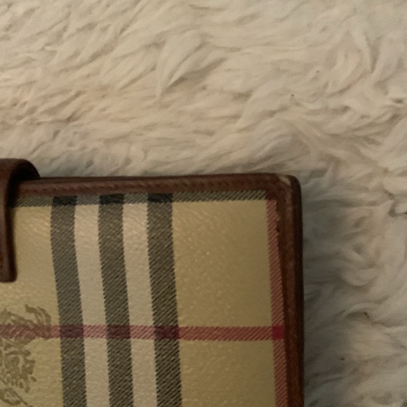Burberry Wallet - Picture 3 of 6